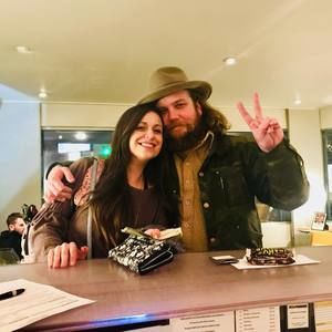 Meet your Posher, Lacy